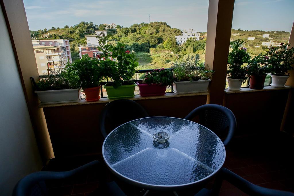 Adriatic Apartments Albania Дуррес Экстерьер фото